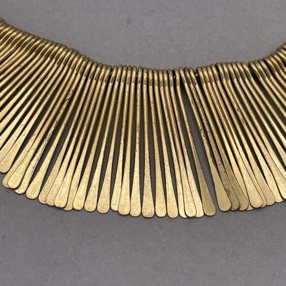 Stella & Dot Fringe Tassel Necklace Gold Tone 17-21 Inch Lobster Closure - Picture 3 of 6